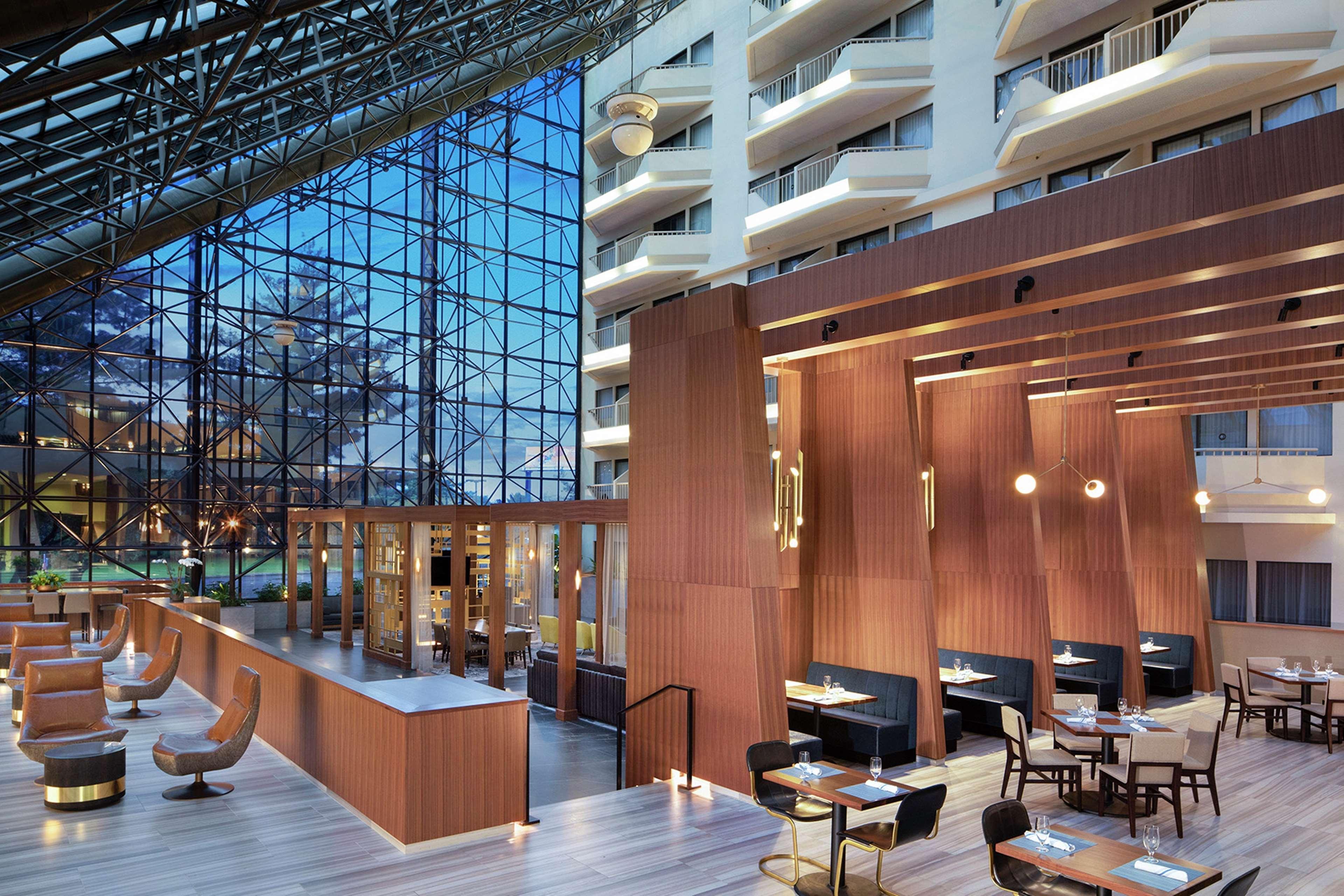 Doubletree By Hilton Hotel Newark Airport מראה חיצוני תמונה