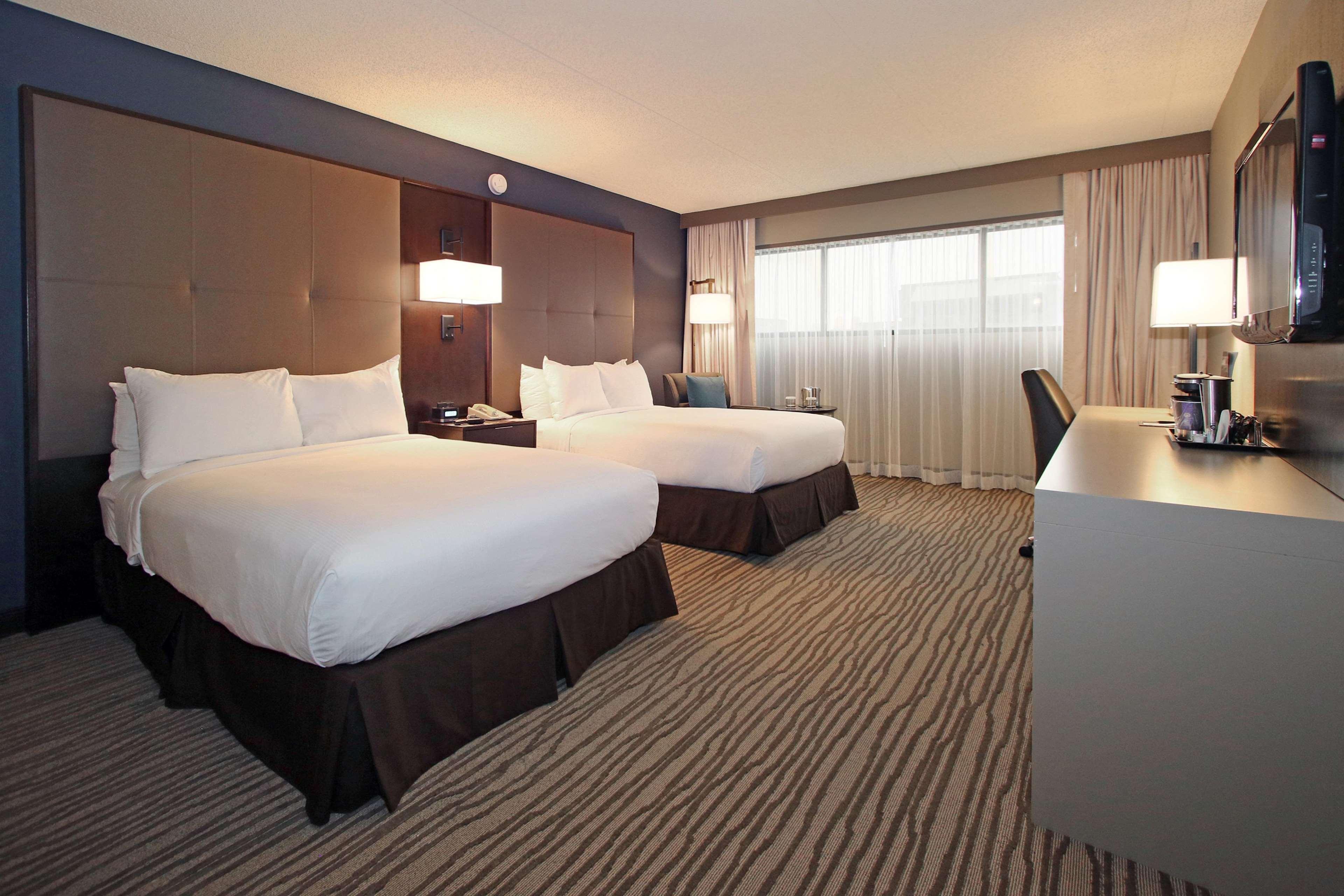 Doubletree By Hilton Hotel Newark Airport מראה חיצוני תמונה