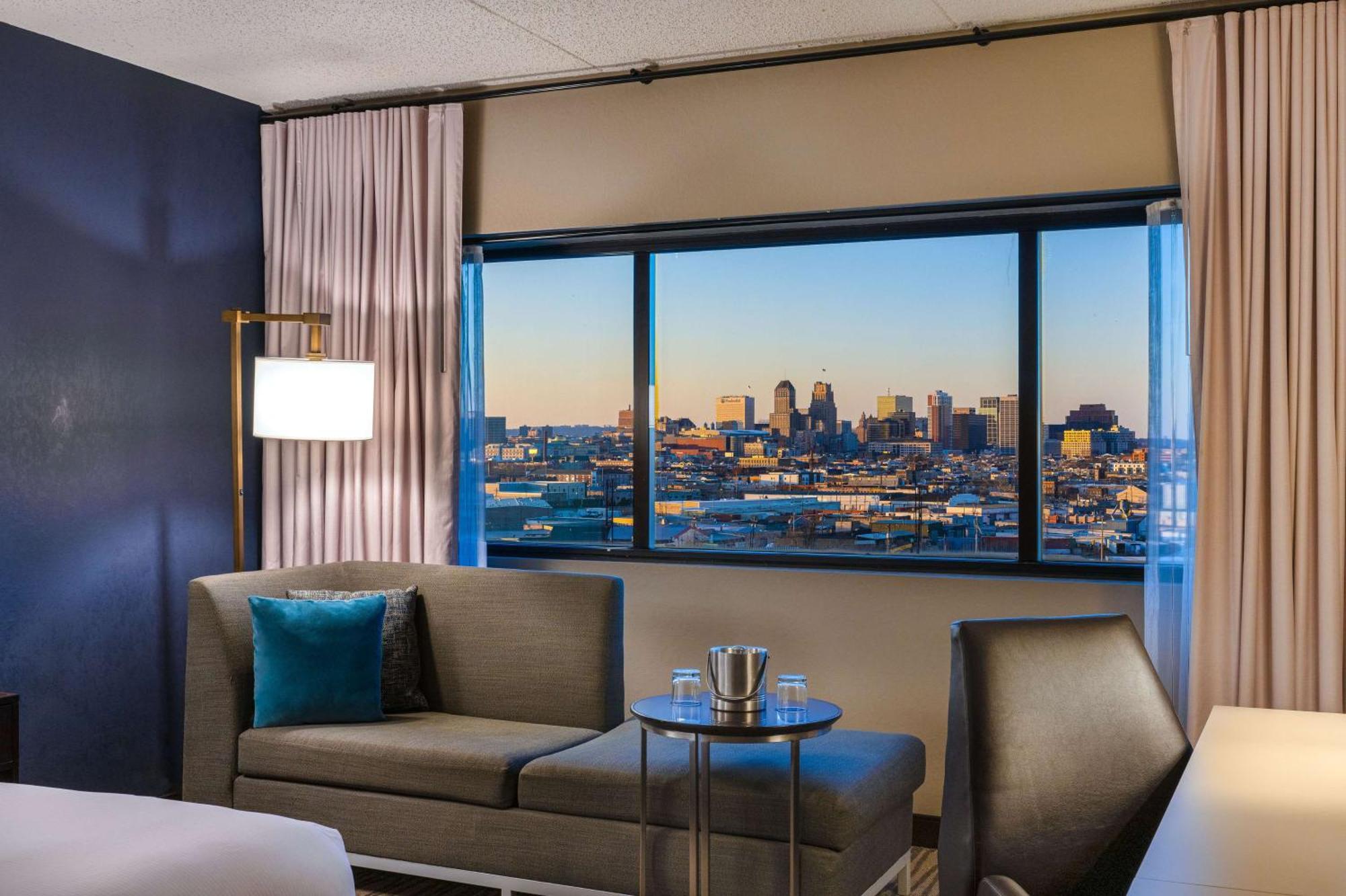 Doubletree By Hilton Hotel Newark Airport מראה חיצוני תמונה