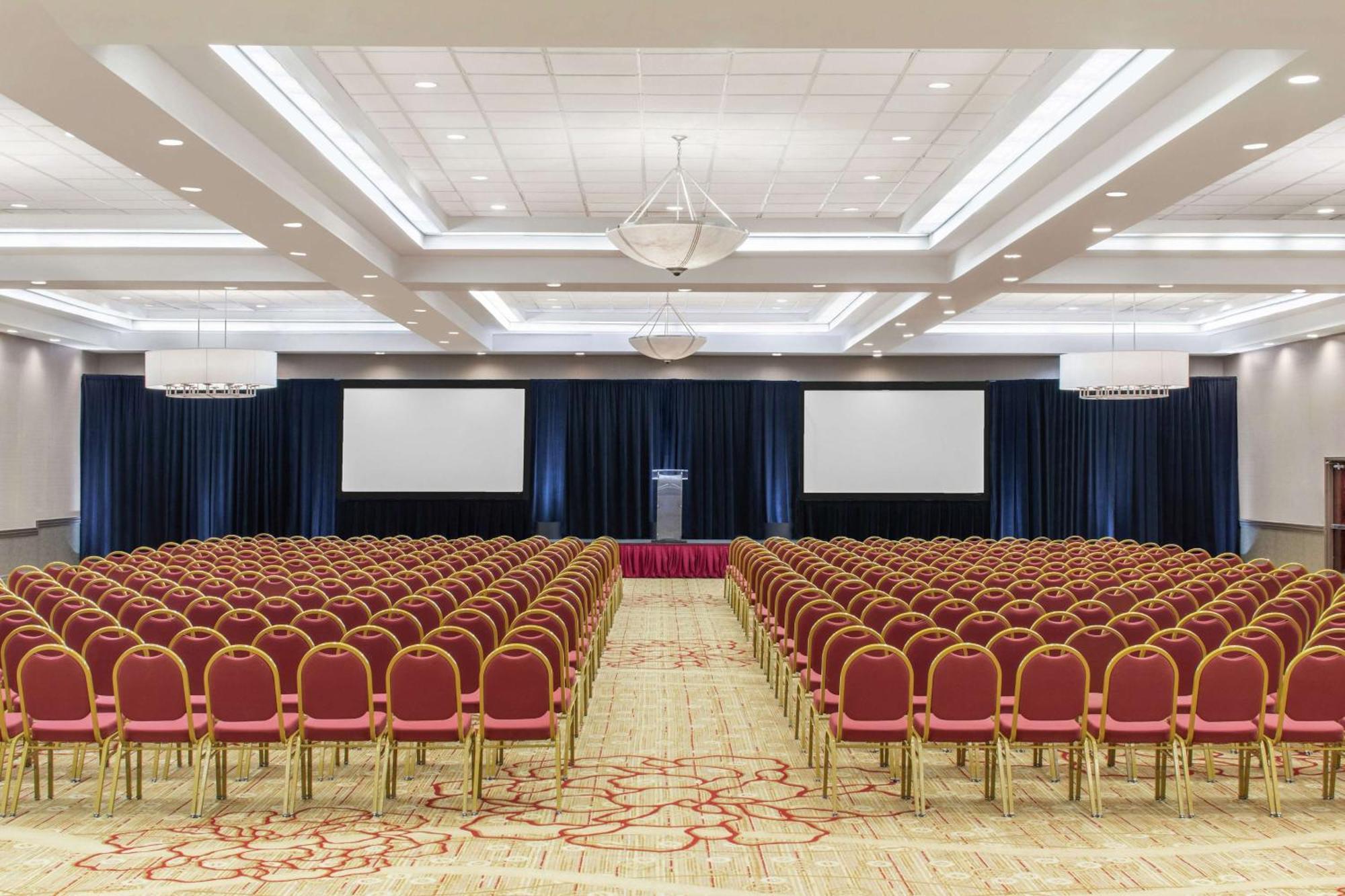 Doubletree By Hilton Hotel Newark Airport מראה חיצוני תמונה