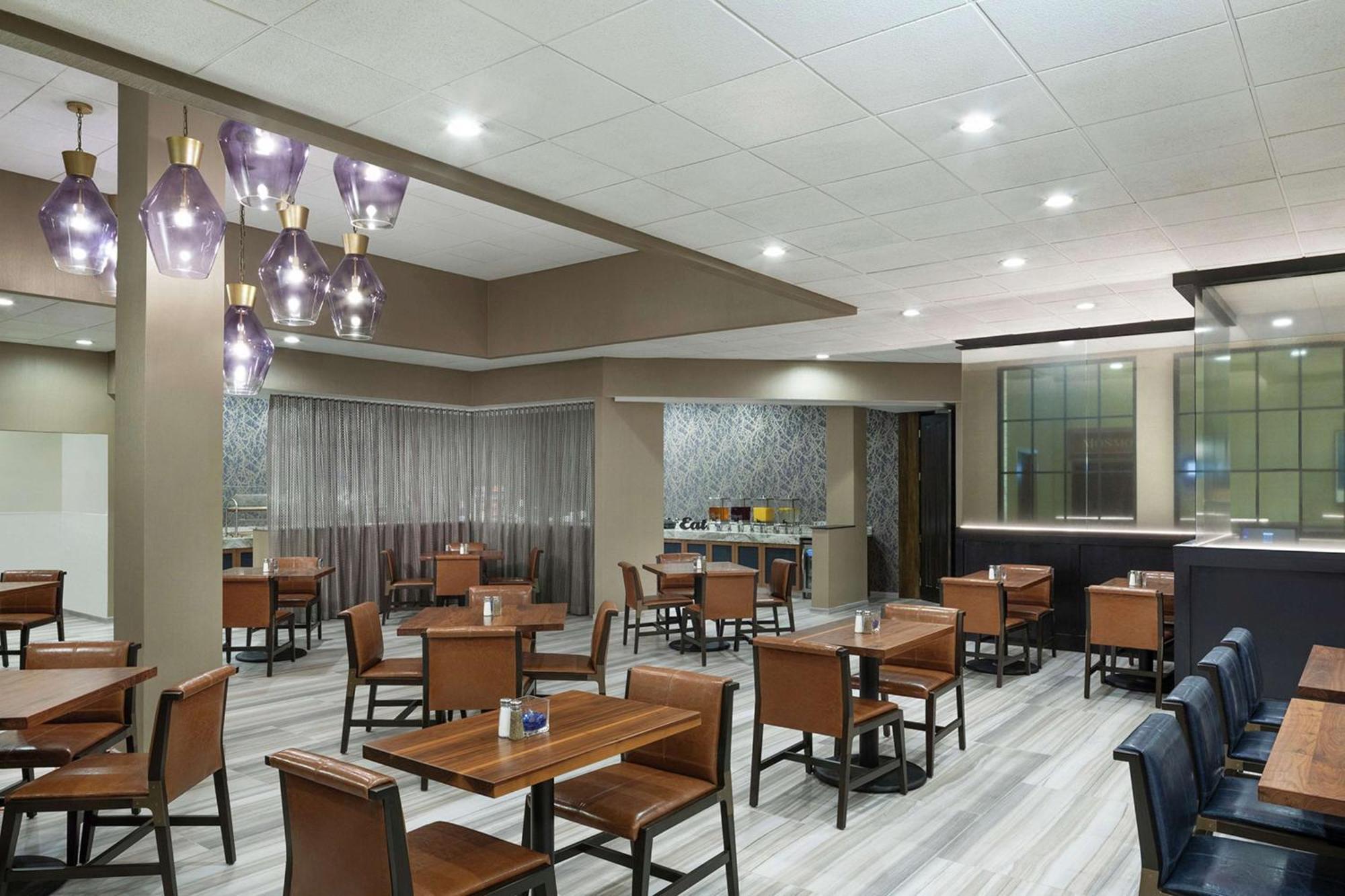 Doubletree By Hilton Hotel Newark Airport מראה חיצוני תמונה