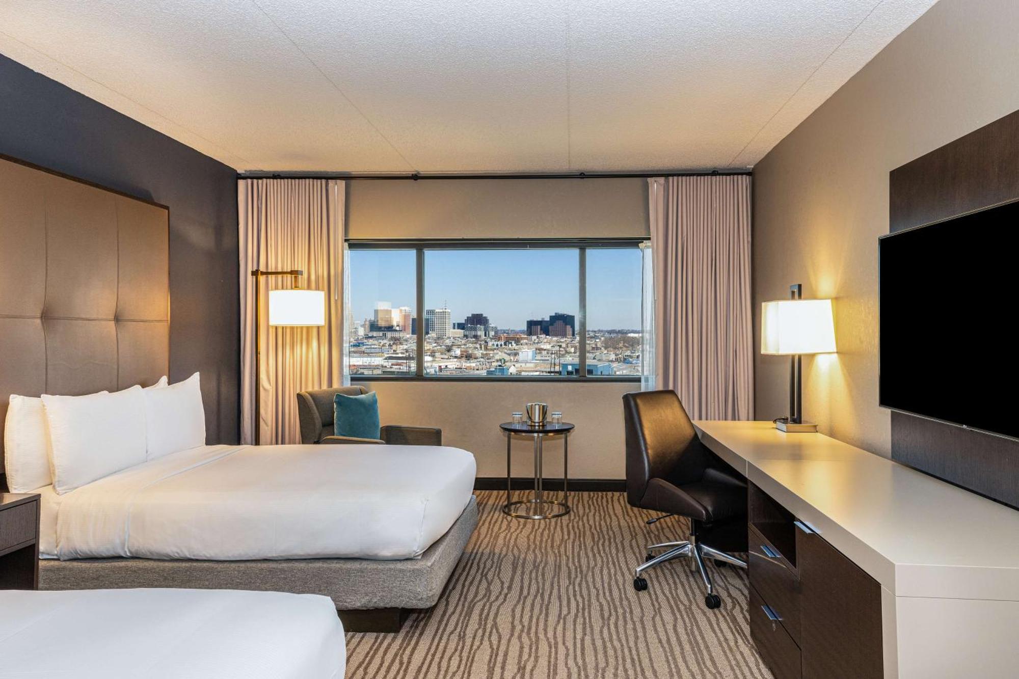 Doubletree By Hilton Hotel Newark Airport מראה חיצוני תמונה
