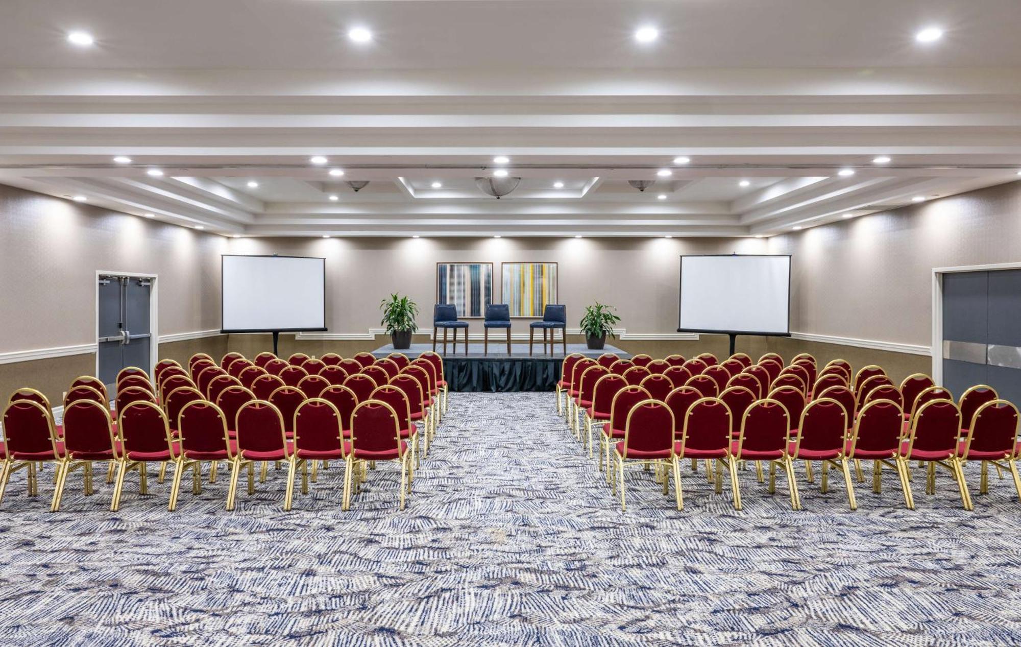 Doubletree By Hilton Hotel Newark Airport מראה חיצוני תמונה
